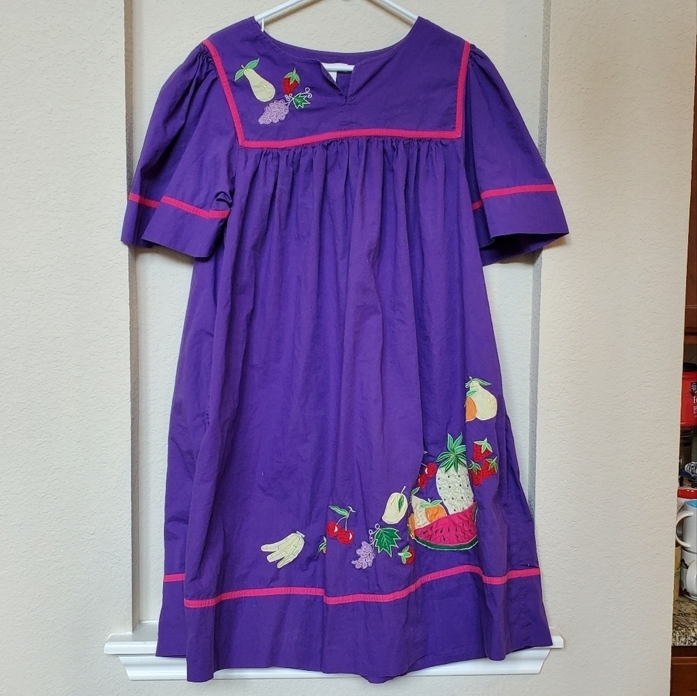Bechamel Vintage Embroidered Caftan Size L